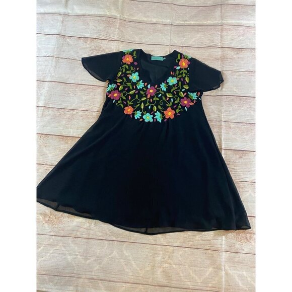 Judith March Women's Black Embroidered Short Sleeve Mini Dress - Small - Picture 5 of 12